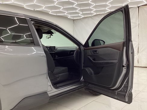 Used 2021 Nissan Rogue S AWD/4WD image 19