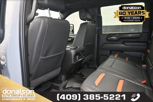 Used 2024 GMC Sierra 2500 AT4 w/ AT4 Premium Plus Package AWD/4WD image 10