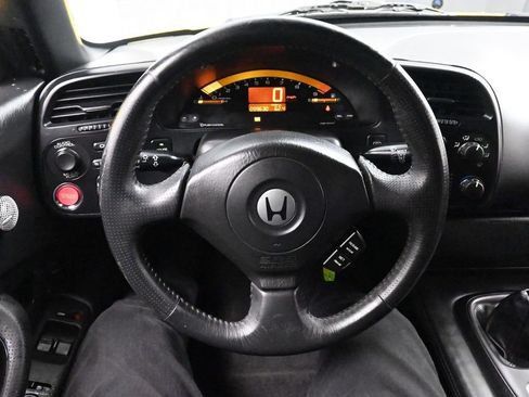 Used 2001 Honda S2000 image 19