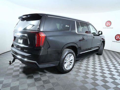 Used 2021 GMC Yukon XL SLT w/ SLT Luxury Plus Package AWD/4WD image 8