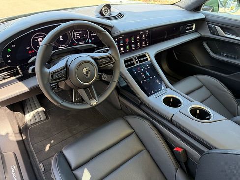 New 2025 Porsche Taycan Turbo S AWD/4WD image 4