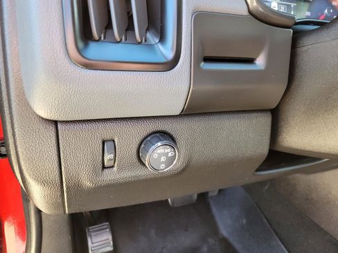 Used 2017 Chevrolet Colorado Z71 image 22