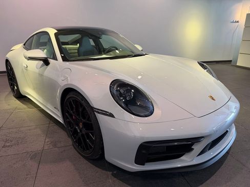 Certified 2024 Porsche 911 Carrera GTS image 33