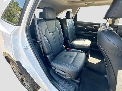 Used 2023 Kia Sorento SX Prestige AWD/4WD image 29