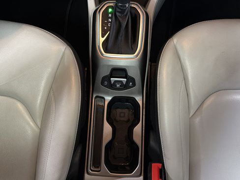 Used 2021 Jeep Renegade Limited w/ Sun & Sound Group AWD/4WD image 40