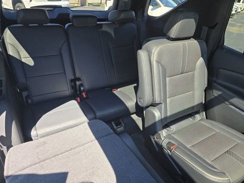 New 2026 Chevrolet Traverse High Country w/ LPO, Floor Liner Package FWD image 13