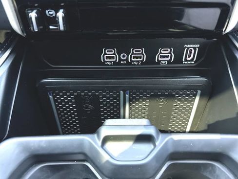 Used 2025 RAM 1500 Tungsten AWD/4WD image 36