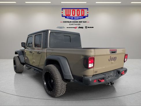 Used 2020 Jeep Gladiator Rubicon AWD/4WD image 5