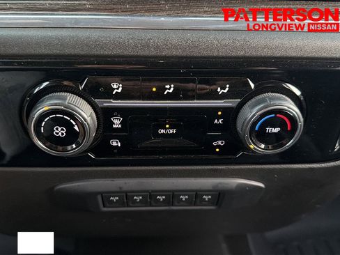 Used 2024 Chevrolet Silverado 2500 LT AWD/4WD image 12