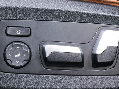 Certified 2022 BMW X5 xDrive45e w/ Parking Assistance Package image 24