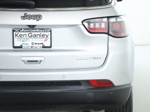 Used 2025 Jeep Compass Limited AWD/4WD image 44
