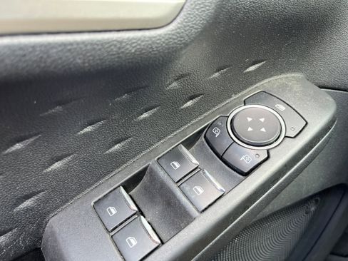 Used 2020 Ford Escape SE AWD/4WD image 18