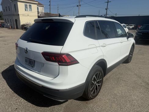 Used 2021 Volkswagen Tiguan S FWD image 4