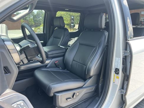 New 2026 Ford F150 Lariat w/ Equipment Group 501A Mid AWD/4WD image 18