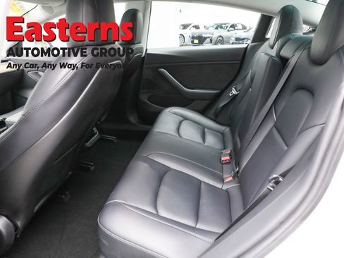 Used 2020 Tesla Model 3 Long Range AWD/4WD image 19