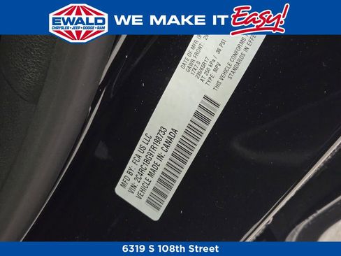 New 2026 Chrysler Pacifica Select image 24