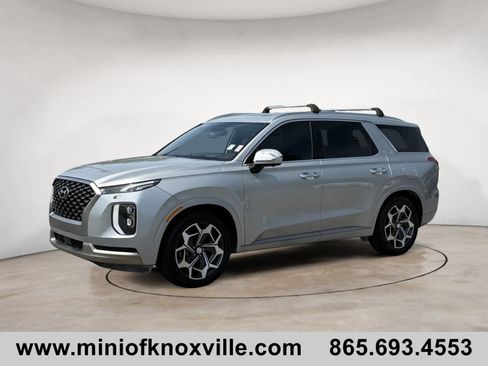 Used 2022 Hyundai Palisade Calligraphy w/ Cargo Package FWD image 7