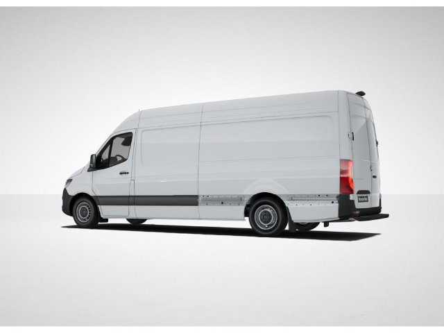 Used 2025 Mercedes-Benz Sprinter 2500 image 31