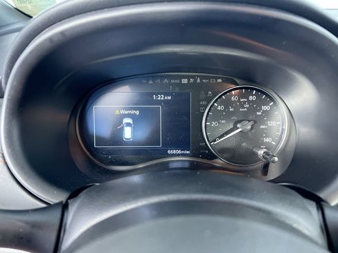 Used 2024 Nissan Kicks SR FWD image 20