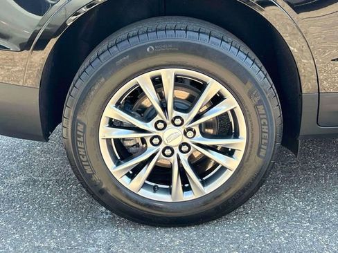 Certified 2023 Cadillac XT5 Premium Luxury AWD/4WD image 10