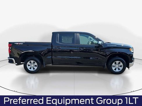Used 2025 Chevrolet Silverado 1500 LT image 3