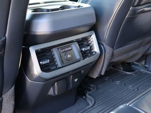 Used 2024 Ford F250 Platinum w/ Tremor Off-Road Package AWD/4WD image 18