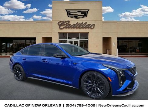 New 2026 Cadillac CT5 V Blackwing RWD image 1