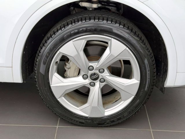 Certified 2023 Audi Q5 2.0T Premium Plus w/ Premium Plus Package AWD/4WD image 7