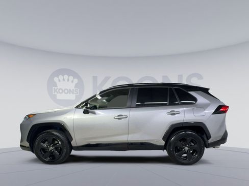 Used 2020 Toyota RAV4 XSE w/ All Weather Liner Package AWD/4WD image 7