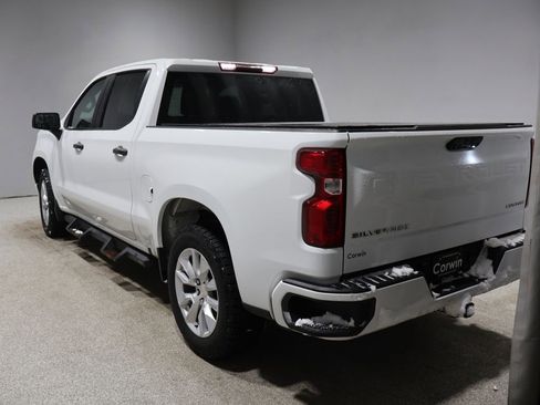 Used 2023 Chevrolet Silverado 1500 Custom image 5