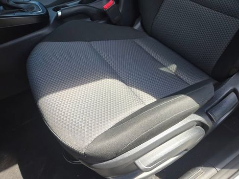 Certified 2025 Kia Soul LX w/ LX Technology Package FWD image 10