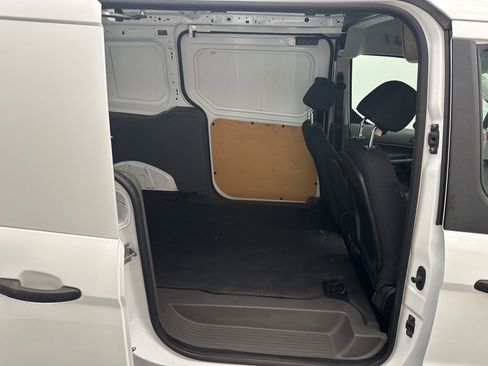 Used 2019 Ford Transit Connect XL image 7