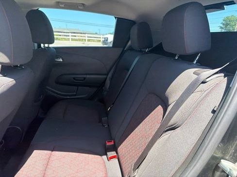 Used 2019 Chevrolet Sonic LT FWD image 19