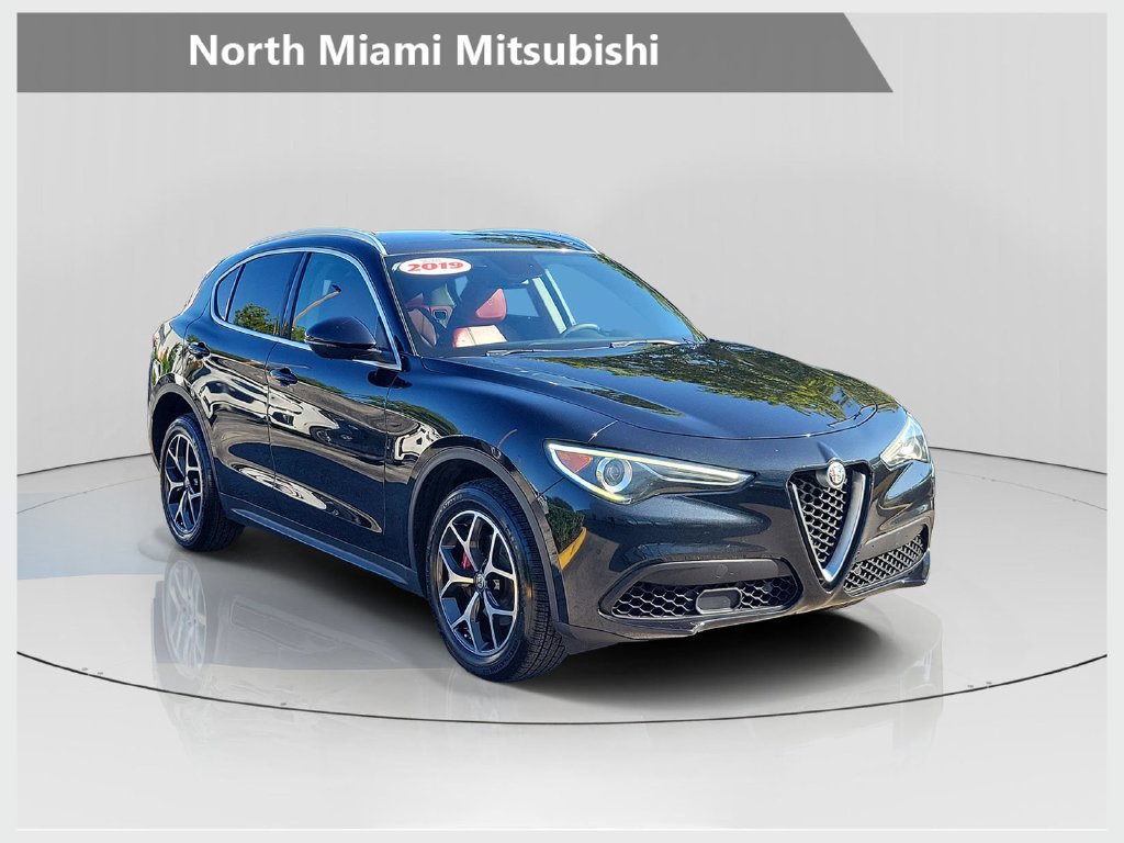 Used 2019 Alfa Romeo Stelvio Ti AWD/4WD image 1