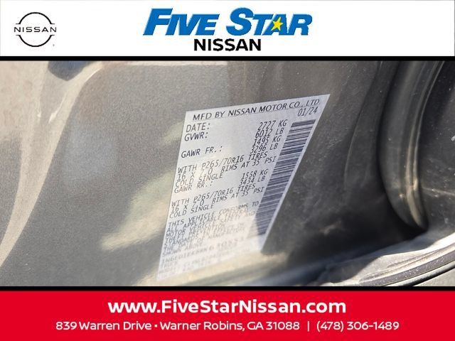 Used 2024 Nissan Frontier SV AWD/4WD image 18
