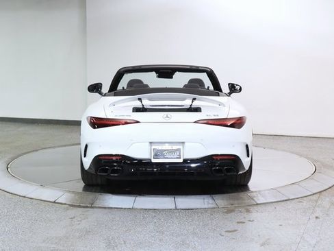 Used 2022 Mercedes-Benz SL 55 AMG 4MATIC image 9