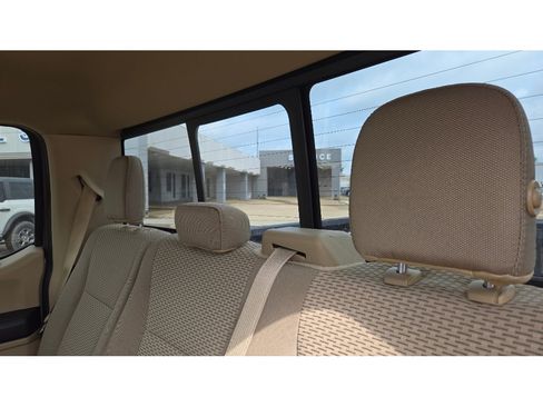 Used 2019 Ford F150 XLT w/ Equipment Group 302A Luxury RWD image 9