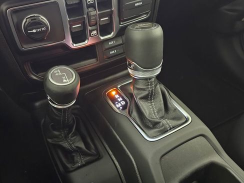 New 2026 Jeep Gladiator Mojave AWD/4WD image 31