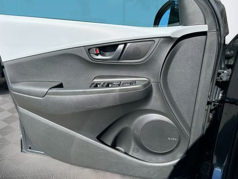 Used 2021 Hyundai Kona SEL Plus image 21