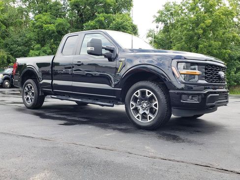 Used 2024 Ford F150 STX AWD/4WD image 3