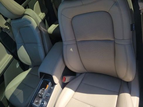 Certified 2024 Lincoln Corsair AWD w/ Equipment Group 101A image 29