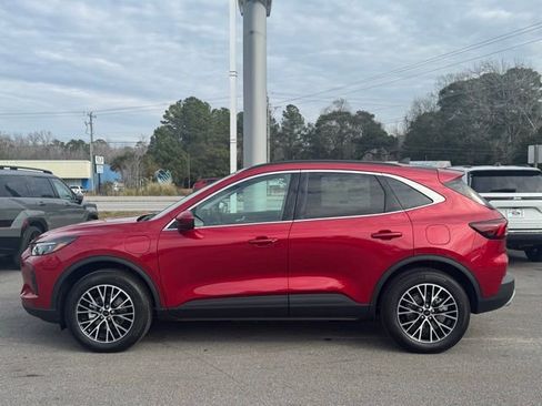 New 2026 Ford Escape SE w/ PHEV Premium Package image 2