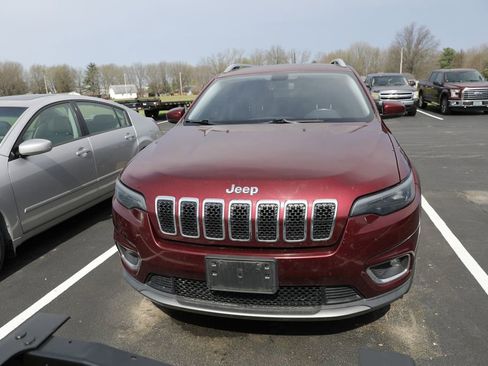 Used 2019 Jeep Cherokee Limited image 2
