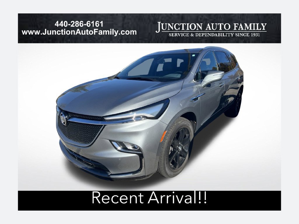 Used 2024 Buick Enclave Essence w/ Experience Buick Package AWD/4WD image 1