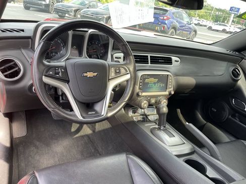 Used 2014 Chevrolet Camaro SS w/ RS Package RWD image 10