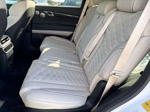 New 2026 Genesis GV80 3.5T e-SC image 17