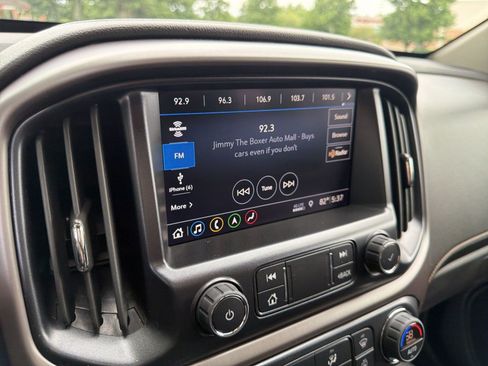 Used 2022 GMC Canyon AT4 w/ Trailering Package AWD/4WD image 18