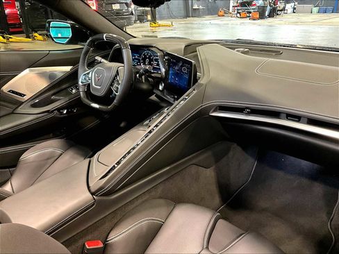 Used 2025 Chevrolet Corvette E-Ray w/ ZER Performance Package image 14