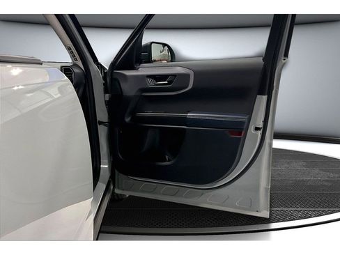 Used 2024 Ford Bronco Sport Outer Banks image 25