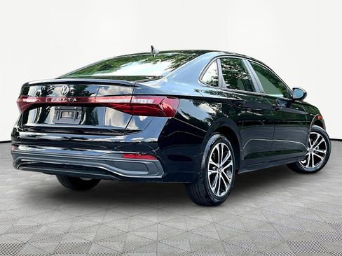 Used 2025 Volkswagen Jetta Sport FWD image 6